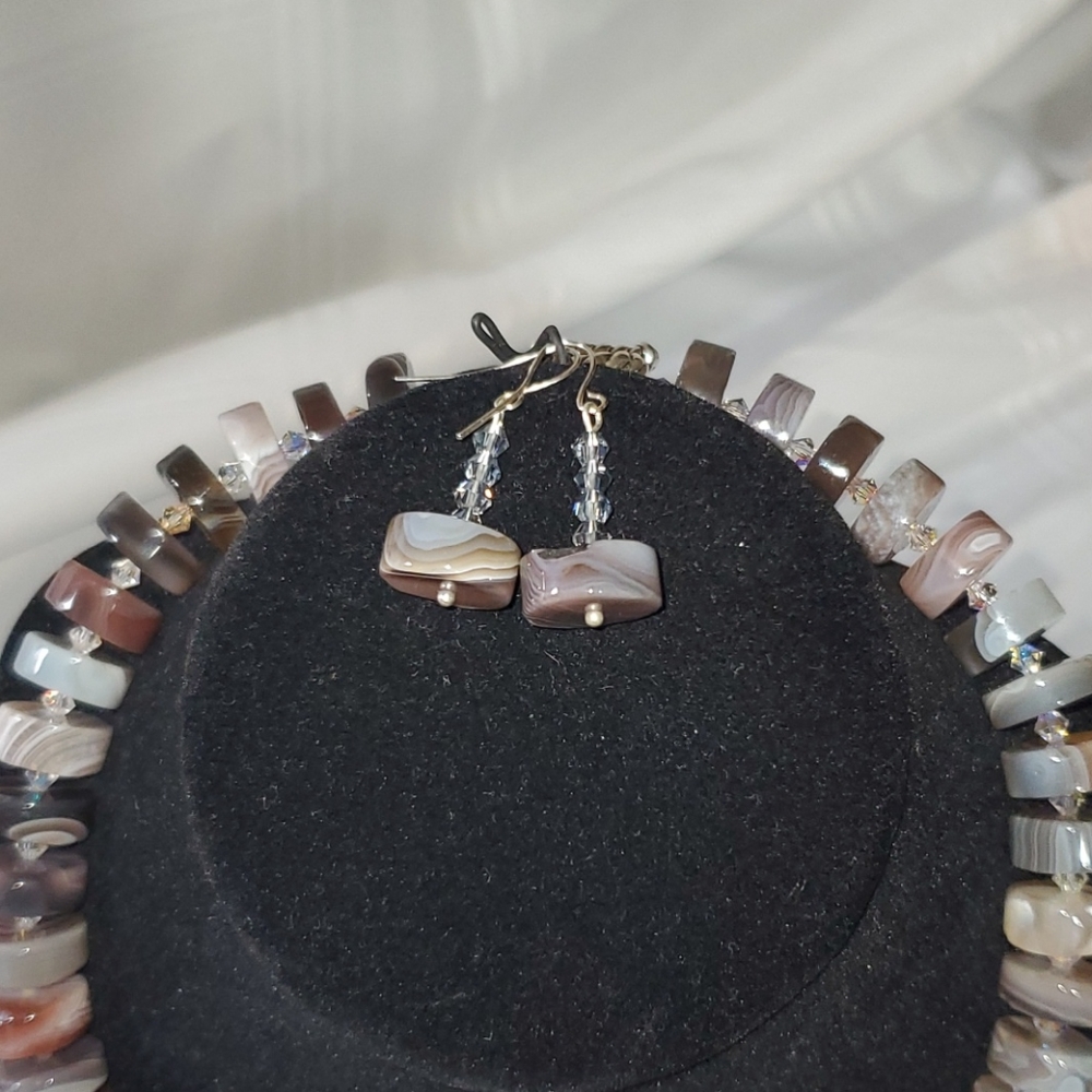 Necklace and Earrings - Picture 5 of 6